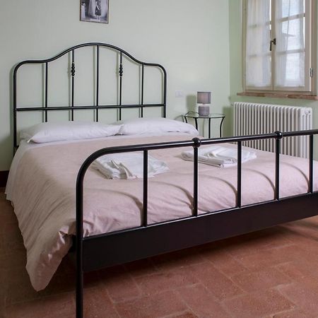 Bed and Breakfast In Collegiata à Foiano Della Chiana Extérieur photo