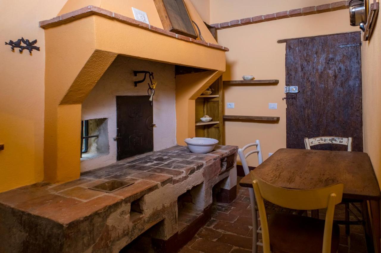 Bed and Breakfast In Collegiata à Foiano Della Chiana Extérieur photo
