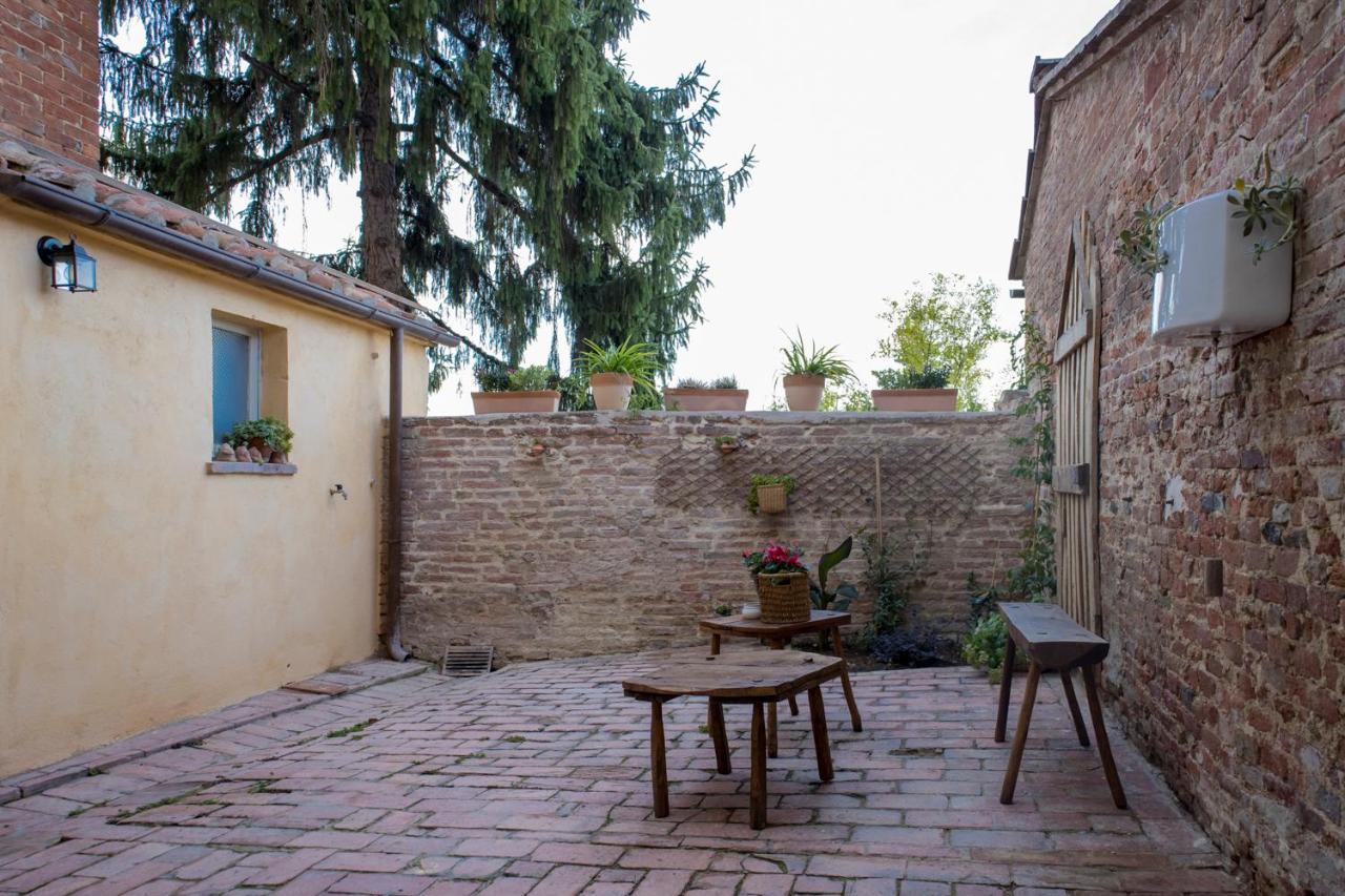 Bed and Breakfast In Collegiata à Foiano Della Chiana Extérieur photo