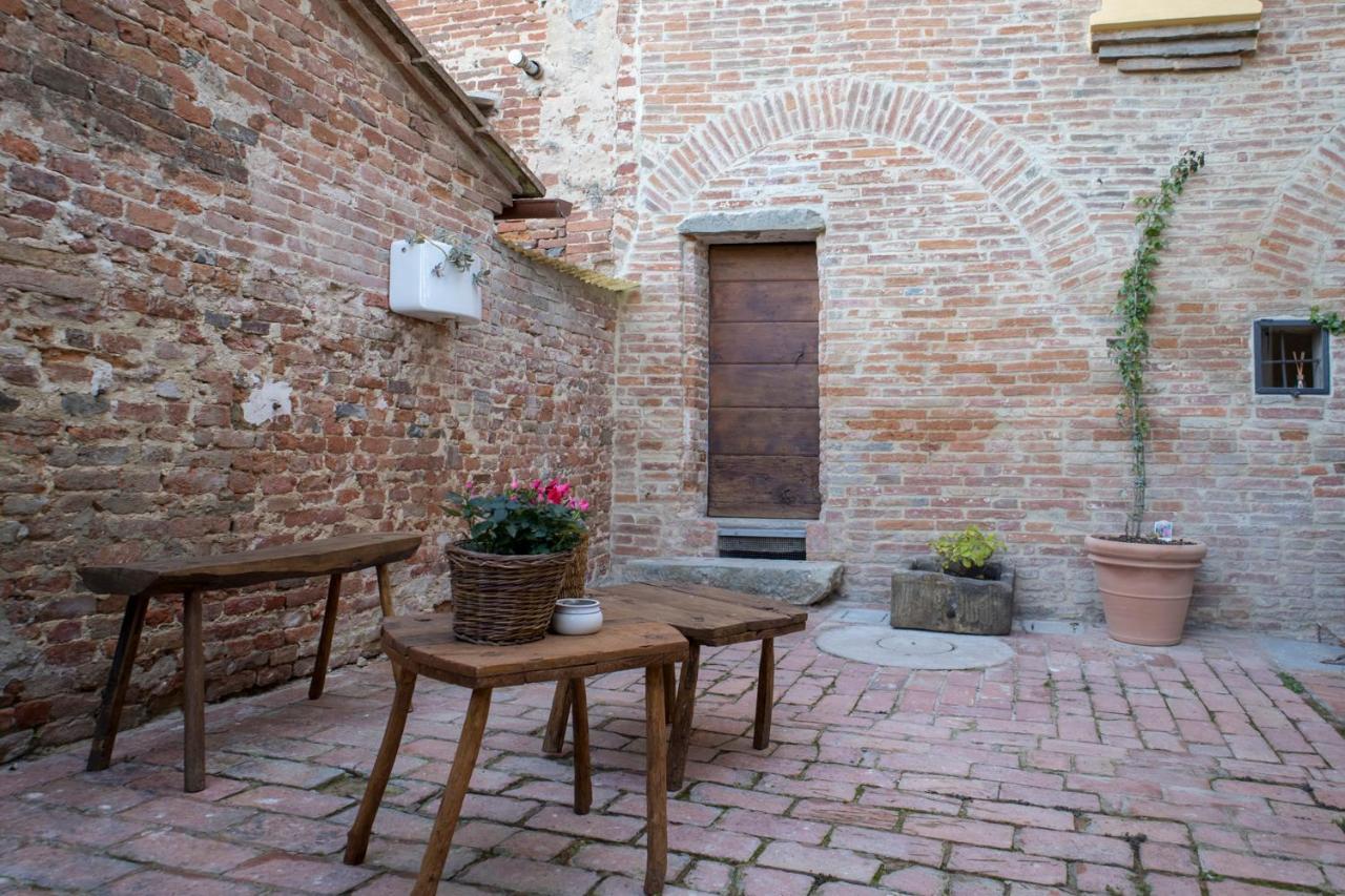 Bed and Breakfast In Collegiata à Foiano Della Chiana Extérieur photo